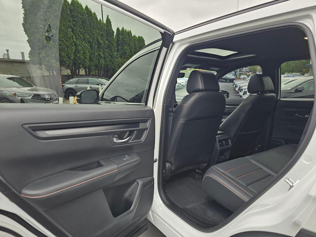 used 2024 Honda CR-V Hybrid car, priced at $36,440