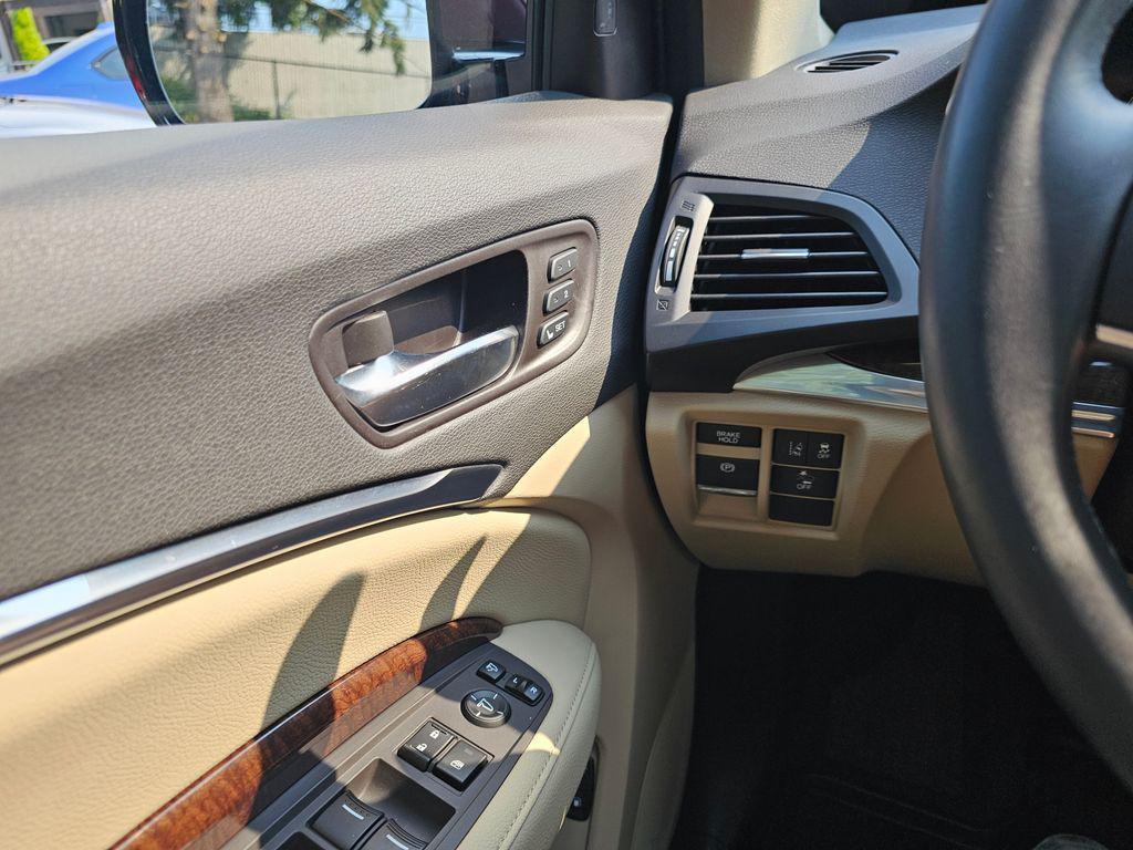 used 2018 Acura MDX car, priced at $24,999