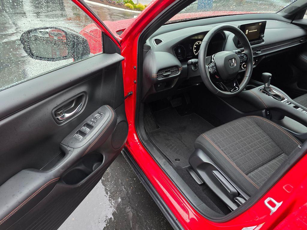 used 2025 Honda HR-V car, priced at $27,998