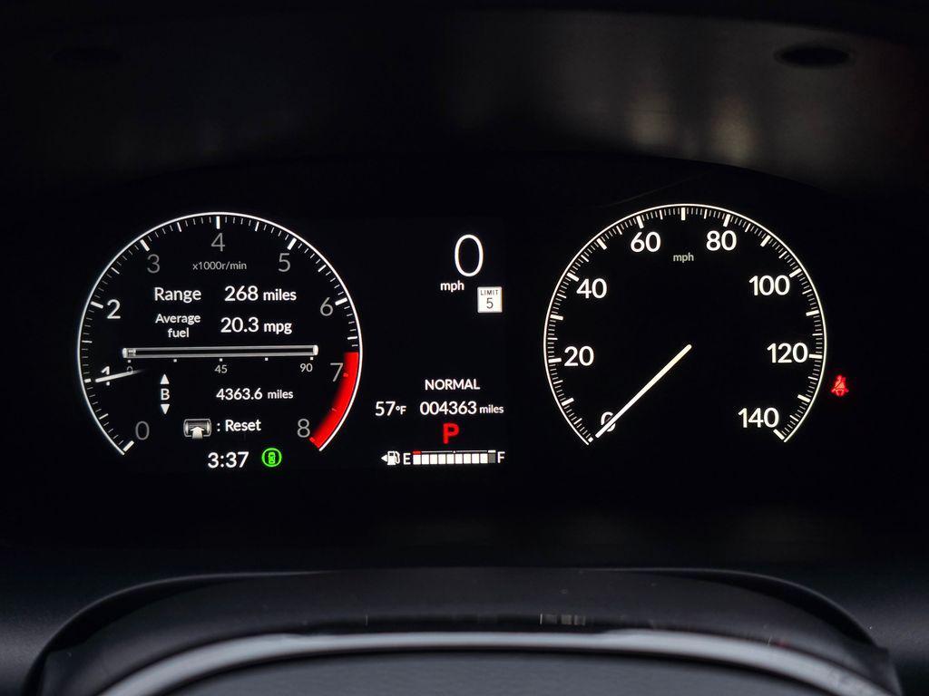 used 2025 Honda HR-V car, priced at $27,998