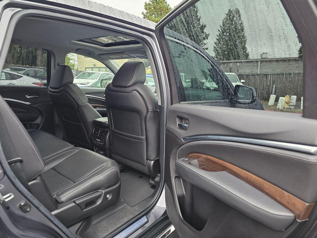 used 2019 Acura MDX car, priced at $26,788