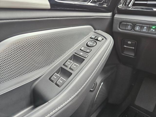 used 2025 Acura MDX car, priced at $55,500
