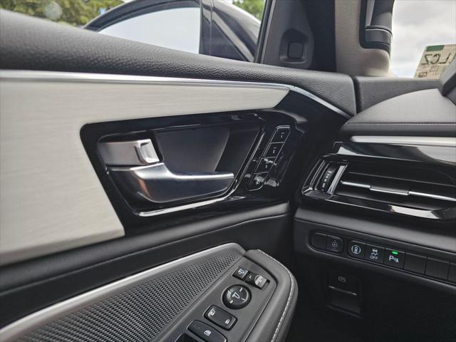 used 2025 Acura MDX car, priced at $55,500