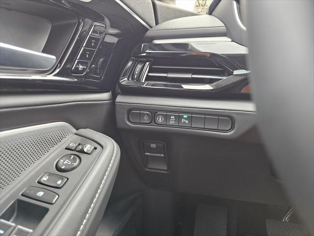 used 2025 Acura MDX car, priced at $55,500