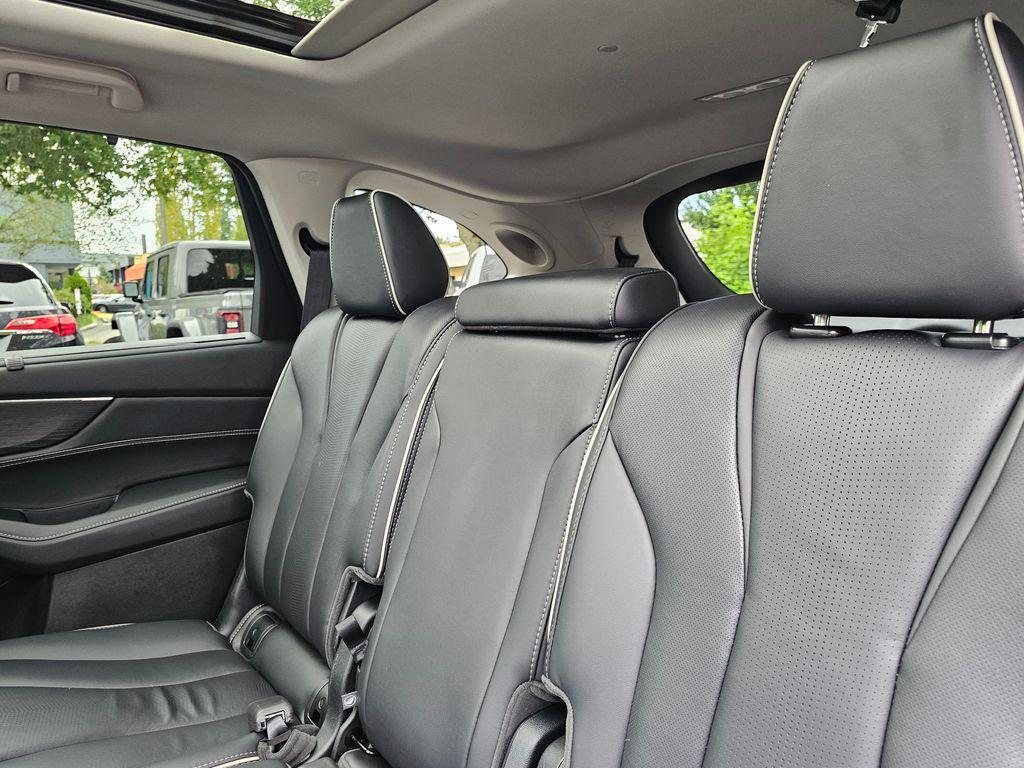 used 2024 Acura MDX car, priced at $52,550