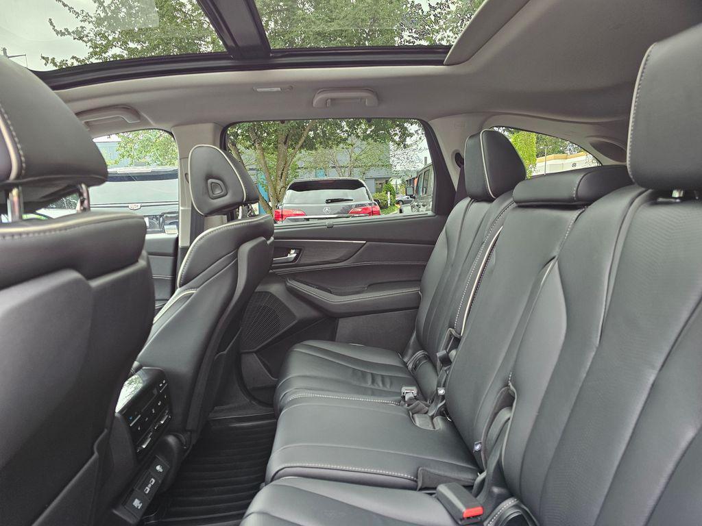 used 2024 Acura MDX car, priced at $52,550