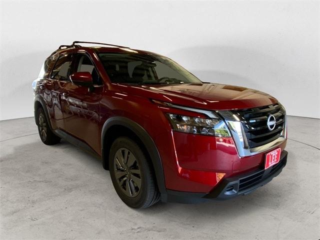 new 2024 Nissan Pathfinder car, priced at $44,250