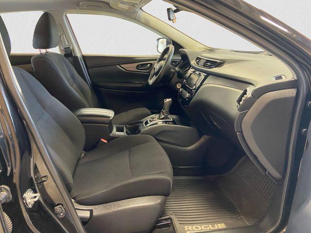 used 2020 Nissan Rogue Sport car, priced at $14,994
