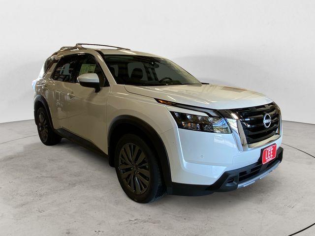 new 2025 Nissan Pathfinder car, priced at $45,005