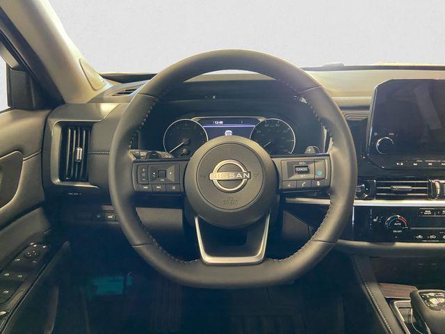 new 2025 Nissan Pathfinder car, priced at $45,005