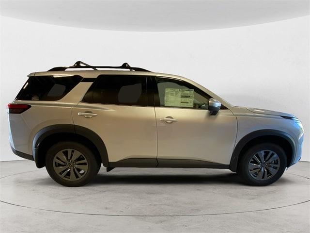 new 2024 Nissan Pathfinder car, priced at $43,825