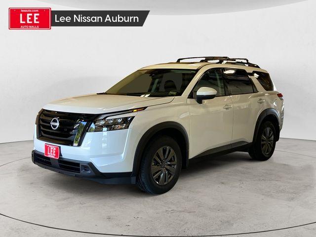 new 2025 Nissan Pathfinder car, priced at $42,095