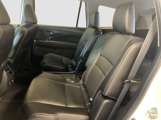 used 2022 Honda Pilot car, priced at $31,965