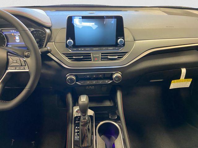 new 2025 Nissan Altima car, priced at $35,980