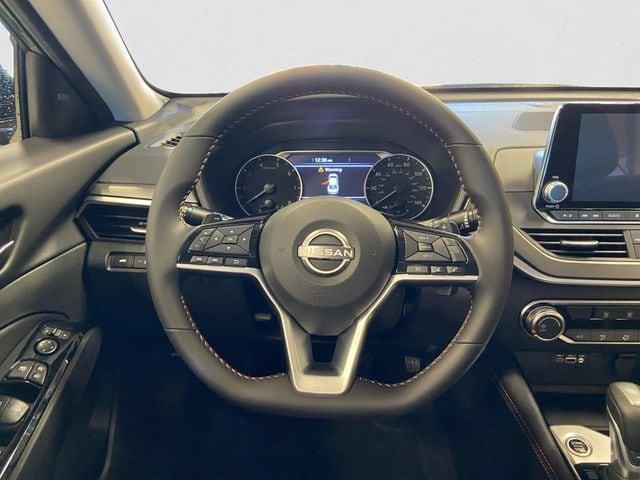 new 2025 Nissan Altima car, priced at $35,980