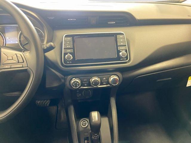 new 2025 Nissan Kicks Play car, priced at $23,850