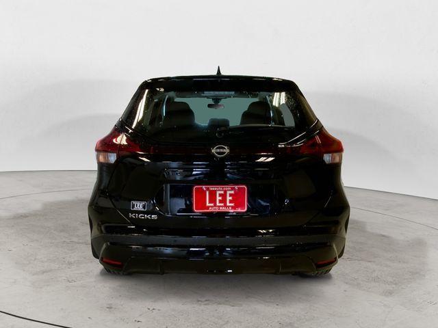 new 2025 Nissan Kicks Play car, priced at $23,850