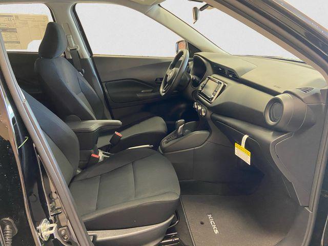 new 2025 Nissan Kicks Play car, priced at $23,850
