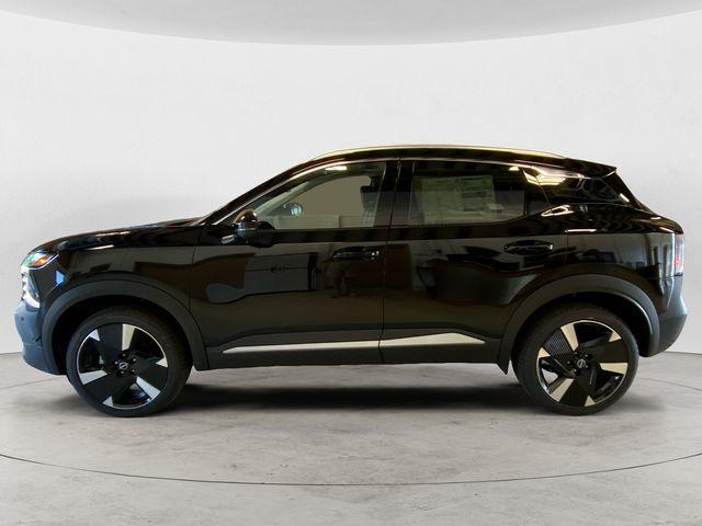 new 2025 Nissan Kicks car, priced at $30,206