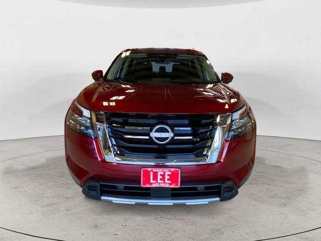 new 2025 Nissan Pathfinder car, priced at $44,950