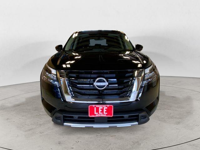 new 2025 Nissan Pathfinder car, priced at $42,729