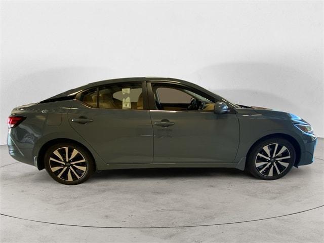 new 2025 Nissan Sentra car, priced at $26,576