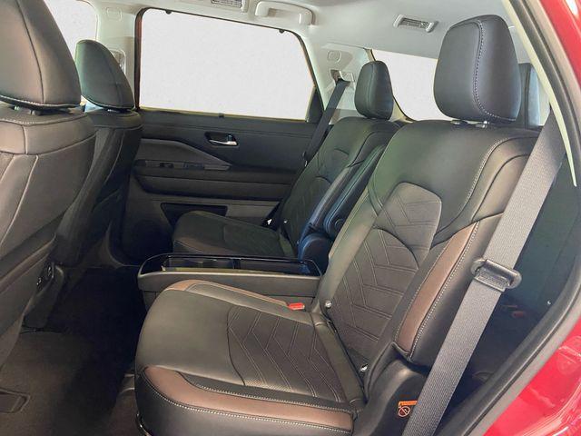 new 2025 Nissan Pathfinder car, priced at $49,485
