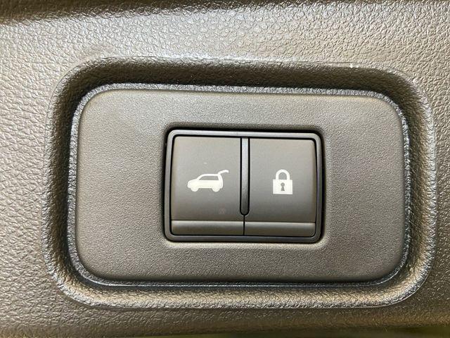 new 2025 Nissan Pathfinder car, priced at $43,975