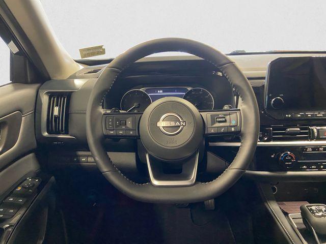 new 2025 Nissan Pathfinder car, priced at $43,975