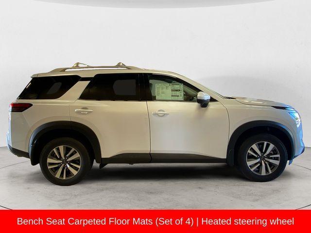 new 2025 Nissan Pathfinder car, priced at $43,865