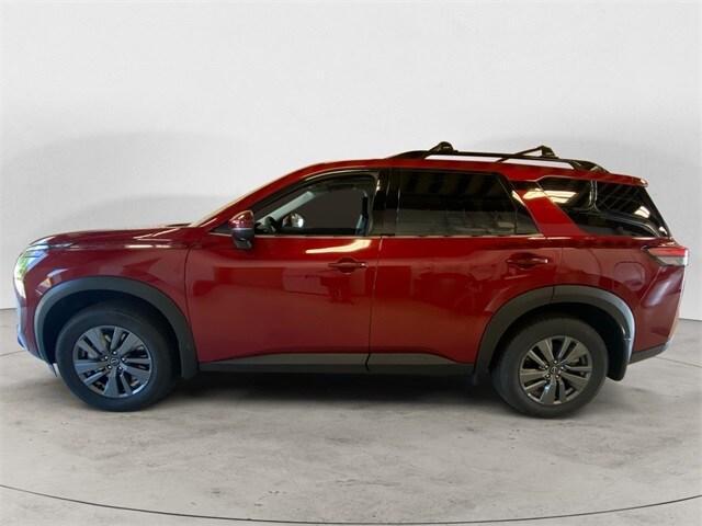 new 2024 Nissan Pathfinder car, priced at $44,250