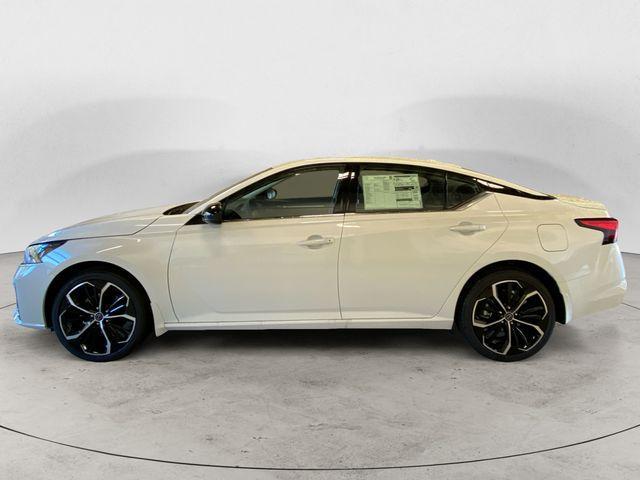 new 2025 Nissan Altima car, priced at $33,979