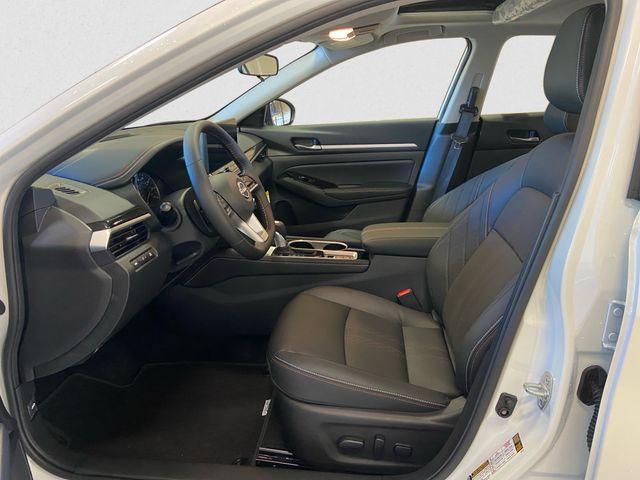 new 2025 Nissan Altima car, priced at $33,979