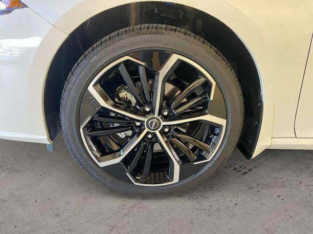 new 2025 Nissan Altima car, priced at $33,979