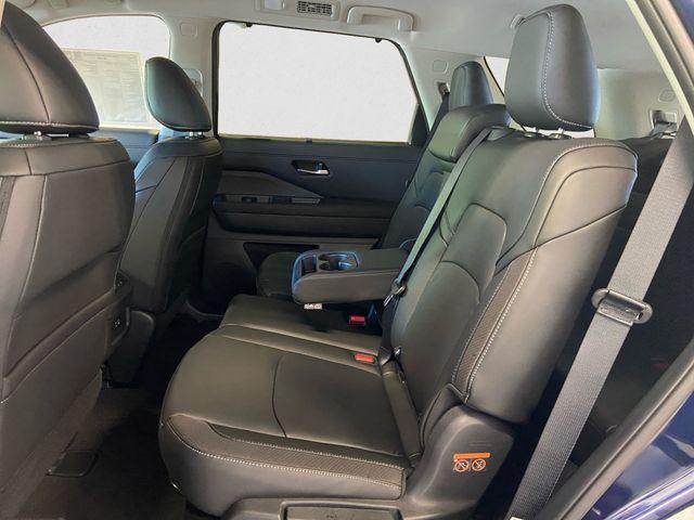new 2025 Nissan Pathfinder car, priced at $44,415