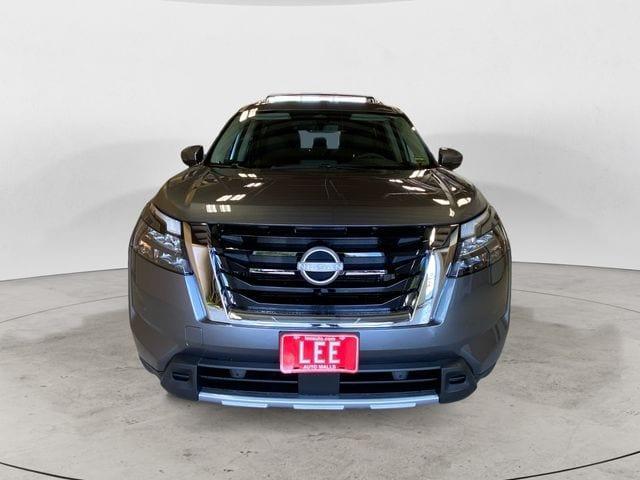 new 2025 Nissan Pathfinder car, priced at $45,049