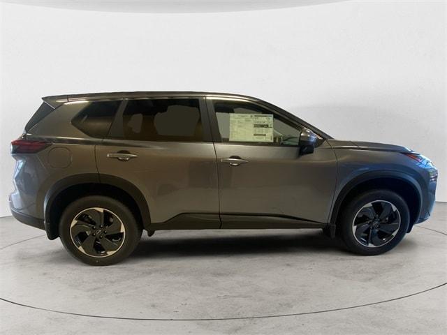 new 2025 Nissan Rogue car, priced at $33,604