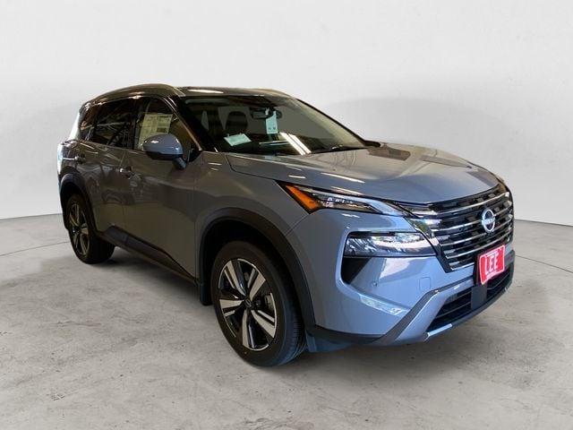 new 2025 Nissan Rogue car, priced at $43,680