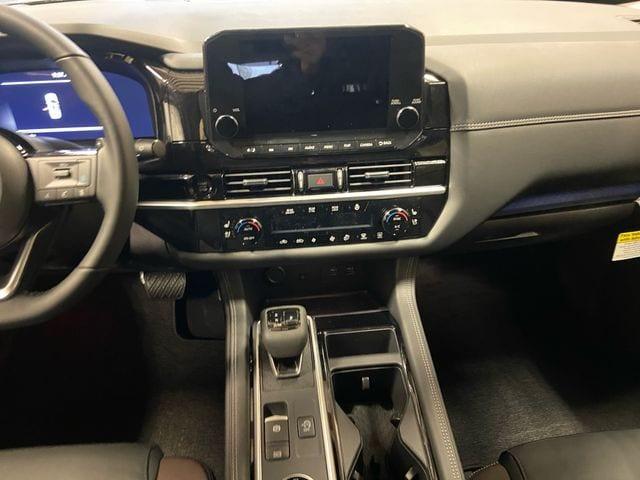 new 2025 Nissan Pathfinder car, priced at $53,315