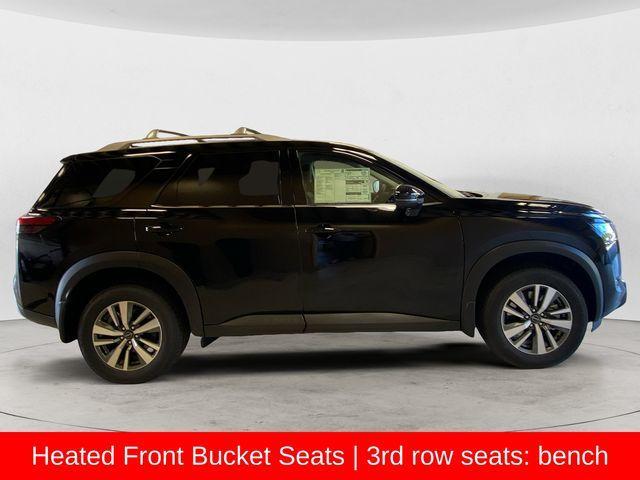 new 2025 Nissan Pathfinder car, priced at $43,580