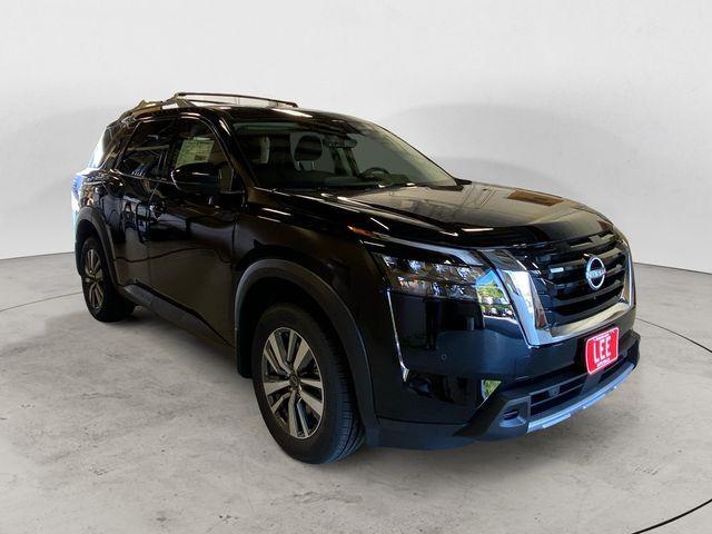 new 2025 Nissan Pathfinder car, priced at $43,580