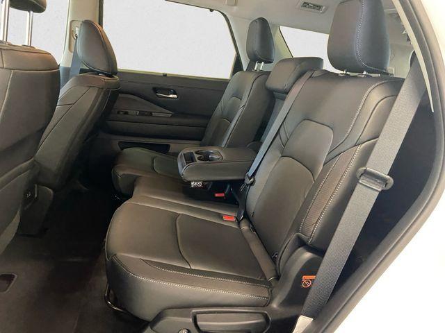 new 2025 Nissan Pathfinder car, priced at $44,875