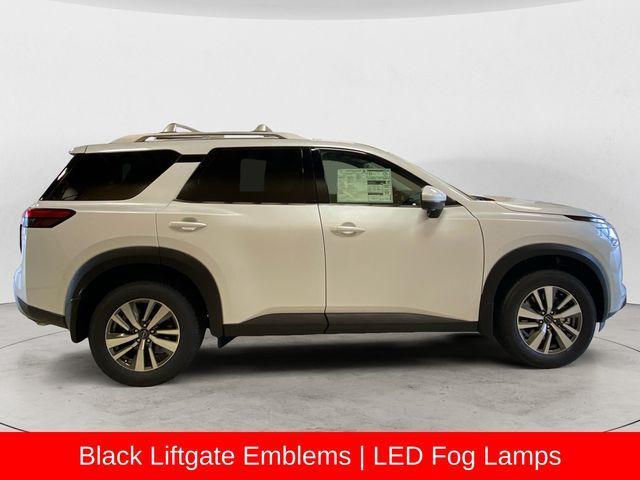 new 2025 Nissan Pathfinder car, priced at $44,875