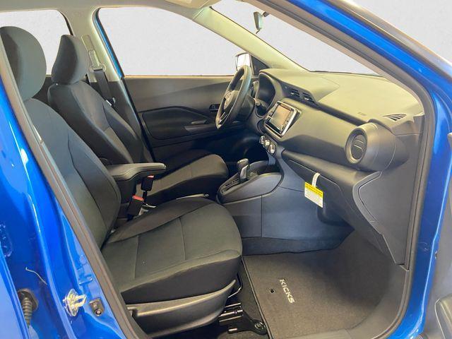 new 2025 Nissan Kicks Play car, priced at $23,850
