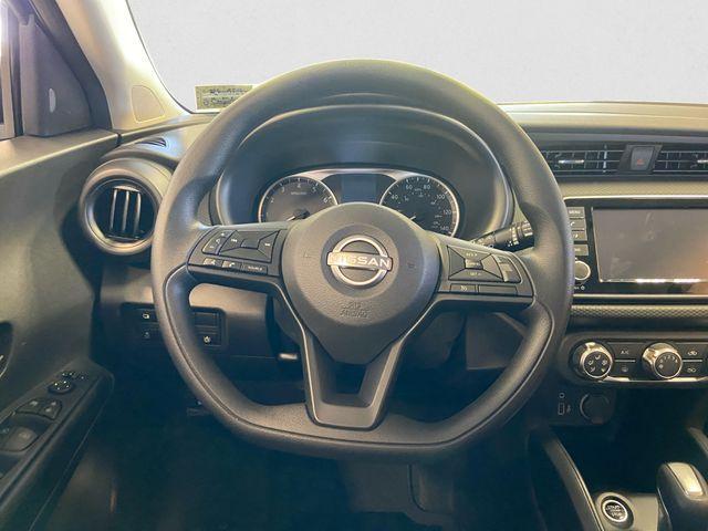 new 2025 Nissan Kicks Play car, priced at $23,321
