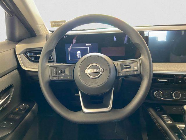new 2025 Nissan Kicks car, priced at $29,210