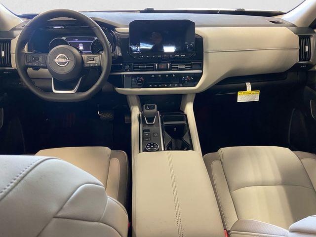 new 2025 Nissan Pathfinder car, priced at $43,450