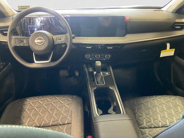 new 2025 Nissan Kicks car, priced at $26,425