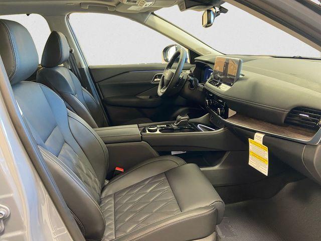 new 2025 Nissan Rogue car, priced at $44,468