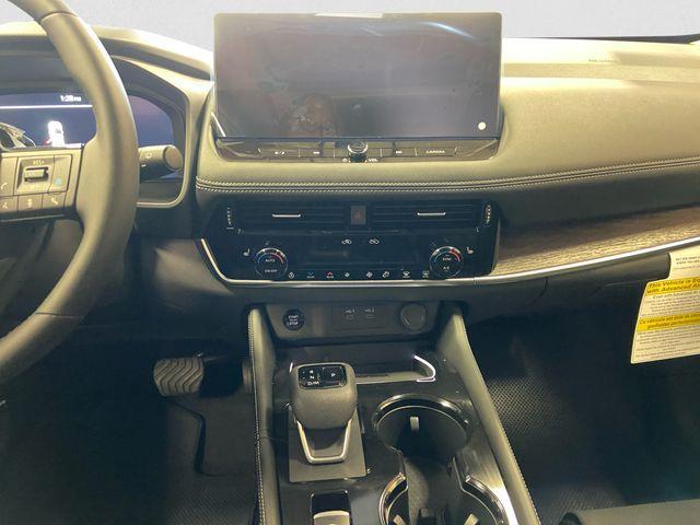 new 2025 Nissan Rogue car, priced at $44,468